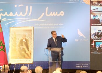 أنا موش كافِر بَسِّ الجُوع كافِر والمرض والفقر والذّل كافِر