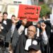 المحامون يشلون المحاكم احتجاجا على ضرائب الحكومة