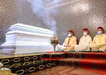 أمير المؤمنين يترأس غدا الجمعة حفلا دينيا في ذكرى وفاة جلالة المغفور له الملك الحسن الثاني