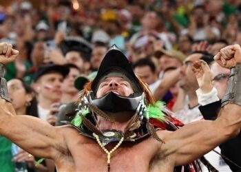 مونديال 2022: اشتباكات بالأيدي بين مشجعي الأرجنتين والمكسيك