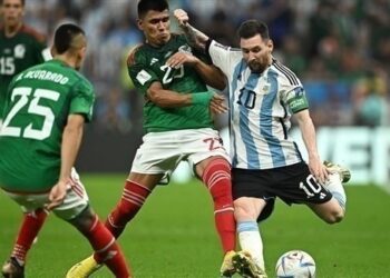 ميسي تقود الأرجنتين لهزم المكسيك
