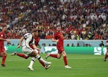 ألمانيا ترفض الخسارة من إسبانيا وتحافظ على امالها في التأهل لثمن نهائي كأس العالم