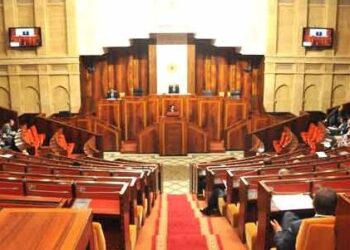 النفاق السياسي ومناقشة مشروع قانون المالية