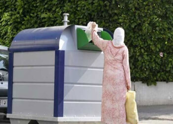 معدل جمع النفايات المنزلية بالمراكز الحضرية بلغ نسبة 96 بالمائة