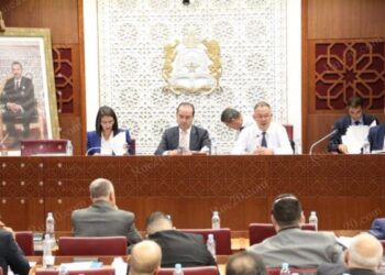 لجنة المالية والتنمية الاقتصادية تصادق بالأغلبية على الجزء الأول من مشروع قانون المالية 2023