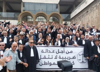 المحاكم بدون محامين ابتداء من اليوم وإلى وقت آخر