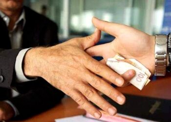 معدل مكالمات التبليغ عن الرشوة يبلغ 100 مكالمة يوميا