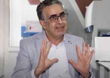 عز الدين الإبراهيمي يطالب بنموسى  بتمكين التلاميذ والاساتذة من مشاهدة مباريات المنتخب