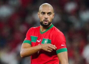 وكيل سفيان أمرابط يحدد موقفه من الانضمام إلى ليفربول