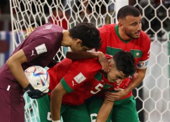 نايف أكرد يسابق الزمن للحاق بمواجهة البرتغال