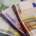 جمارك زمرة الحراسة بميناء طنجة المتوسط تطيح بشخص بحوزته 96 ألف أورو