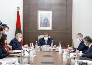 توقيع اتفاقية بين الحكومة والمكتب الوطني للكهرباء والماء الصالح للشرب بشأن تزود الصناعيين بالكهرباء