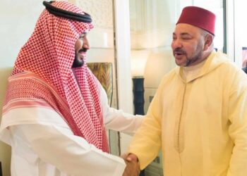محمد بن سلمان يهنئ جلالة الملك بفوز المنتخب الوطني