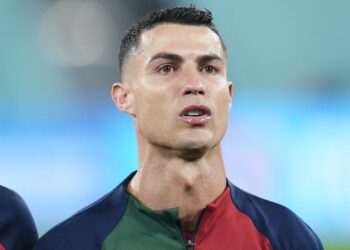 مدرب البرتغال يعرب عن استيائه من تصرف رونالدو