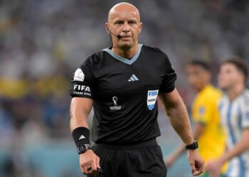 تعيين البولندي مارشينياك حكماً لنهائي كأس العالم