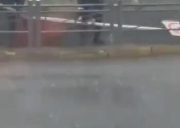 حموشي ينوه ويشيد بسلوك شرطيبن ويكافئهما