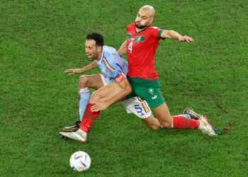 ليفربول يرصد 40 مليون إسترليني لضم سفيان أمرابط