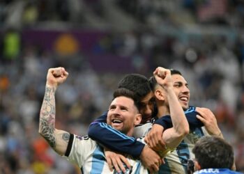 الأرجنتين تفوز على كراواتيا بثلاثية نظيفة وتتأهل لنهائي كأس العالم بقطر