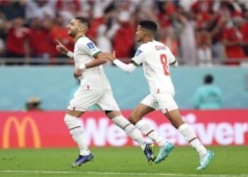الفلسطينيون فرحون بتأهل الفريق الوطني لدور ثمن النهائي