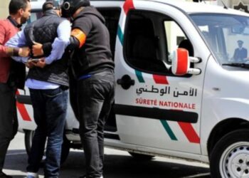 إشهار السلاح لتوقيف ذو سوابق يعترض المارة تحت التهديد