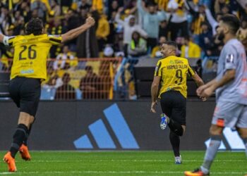 حمدالله يقود اتحاد جدة للتتويج بكأس السوبر السعودي لأول مرة في تاريخه