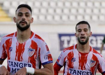 المغرب التطواني يسقط الفتح ويحرمه من الانفراد بصدارة البطولة الاحترافية