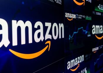 أمازون تعتزم إلغاء 18 ألف وظيفة