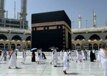 السعودية ستنظم الحج هذا العام بلا قيود على عدد الحجاج