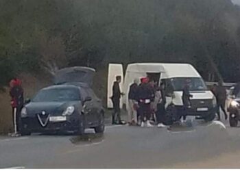 حادثة سير خطيرة لجماهير الوداد أصيب فيها17شخصا قرب تطوان