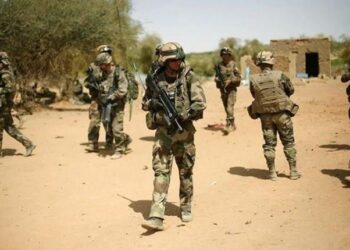 فرنسا ستسحب قواتها من بوركينا فاسو في غضون شهر