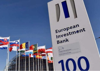 الاستثمارات الخضراء.. البنك الأوروبي لإعادة الإعمار والتنمية يمنح قرضا بقيمة 15 مليون أورو لشركة (Multisac SA)