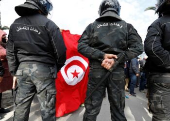 الأمن التونسي يعتقل قياديا في حزب النهضة ومدير محطة إذاعية خاصة