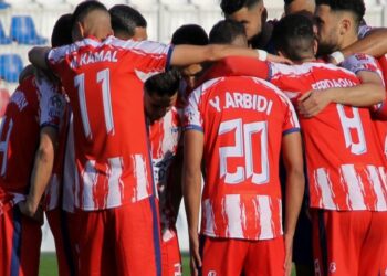 المغرب التطواني يستعيد نغمة الانتصارات بالفوز على الرجاء الرياضي