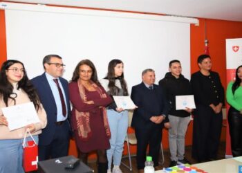 المعهد العالي للإعلام والاتصال.. تسليم جوائز أفضل التقارير الصحافية حول موضوع الماء والأمن الغذائي