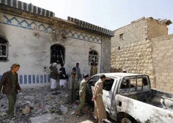 تنظيم القاعدة يقر بمقتل قيادي بارز في غارة جوية في اليمن