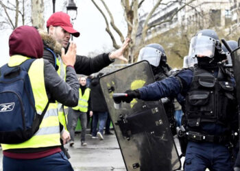 تظاهرات جديدة في فرنسا واعتقالات في صفوف المتظاهرين