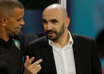 وليد الركراكي يهدي الفوز التاريخي لأسود الأطلس على البرازيل للجماهير المغربية
