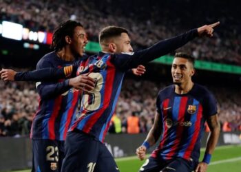 برشلونة يحسم كلاسيكو الأرض أمام الريال ويقترب من لقب الليغا