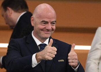 إعادة انتخاب جياني إنفانتينو رئيسا للفيفا حتى عام 2027