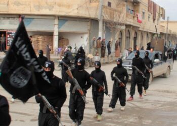 تنظيم الدولة الاسلامية يحتفظ بنحو 400 إلى 500 مقاتل نشط في العراق
