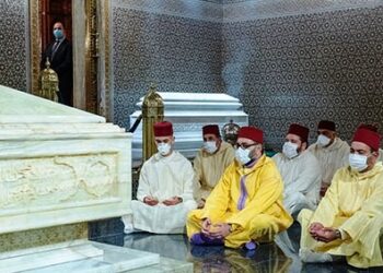 أمير المؤمنين يترحم على روح جلالة المغفور له الملك محمد الخامس