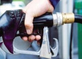 المعارضة تطالب بلجنة نيابية لتقصي الحقائق حول “استيراد الغاز الروسي”