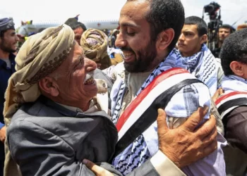 فرح و”يوم عيد” في اليمن مع إفراج طرف ي النزاع عن مئات السجناء