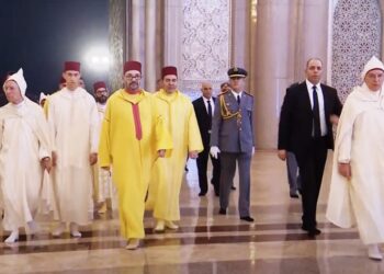 أمير المؤمنين يترأس بمسجد الحسن الثاني بالدار البيضاء حفلا دينيا إحياء لليلة القدر المباركة