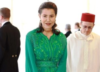الأميرة للا مريم تحضر حفل استقبال كبار الشخصيات التي قدمت لحضور مراسم تتويج الملك تشارلز الثالث