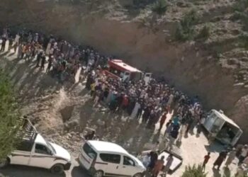 أزيلال: مصرع 3 أشخاص وإصابة 8 آخرين في حادثة سير