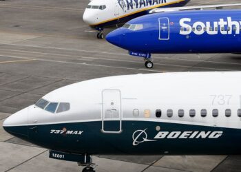 راين إير تطلب 300 طائرة بوينغ 737 ماكس بقيمة 40 مليار دولار