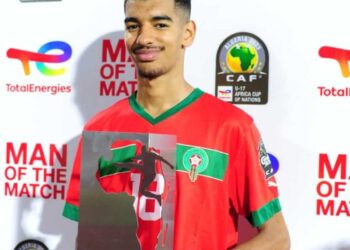 زكرياء الوزان احسن لاعب في لقاء المنتخب الوطني لاقل من 17 سنة ونظيره الجزائري