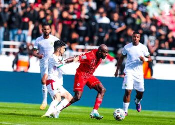 الفتح الرياضي يفوز على مضيفه الجيش الملكي ويتأهل إلى نصف نهائي كأس العرش