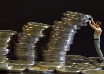 تكلل إصدارات الديون الأخيرة بالنجاح خير دليل على ثقة الأسواق الدولية